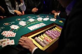 Layar permainan Ikan Jackpot di aplikasi mobile rajaberlian dengan antarmuka yang responsif
